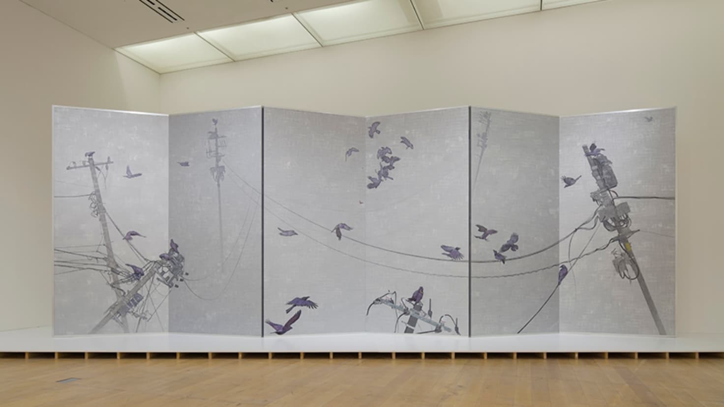 会田誠とChim↑Pomのカラス(森美術館|恵比寿 - 六本木|東京)|EXHIBITIONS | 美術手帖